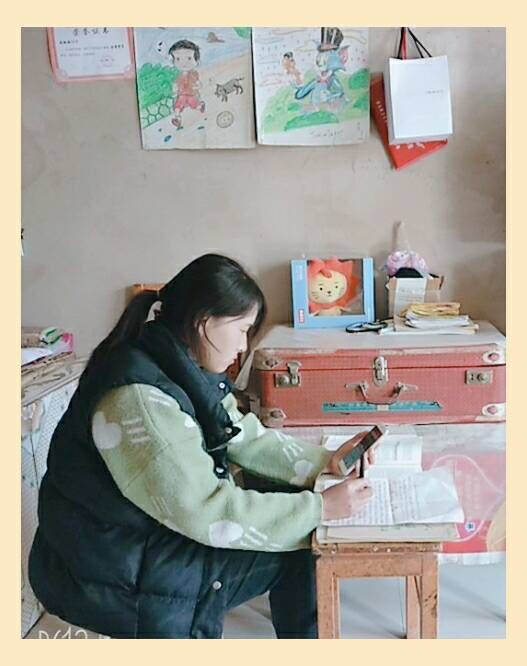 best365网页学生党支部开展“疫情当前党员先行”线上主题党日活动